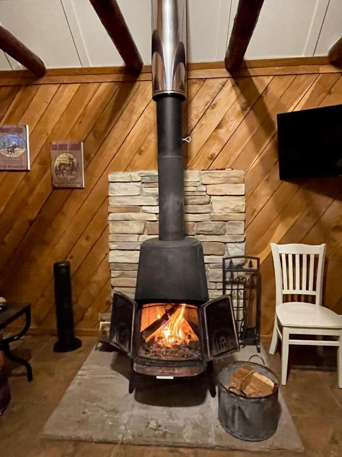 Mt Rainier Little Red Cabin Эшфорд Экстерьер фото
